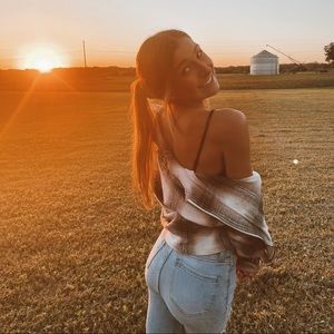 Meet your Posher, Emma